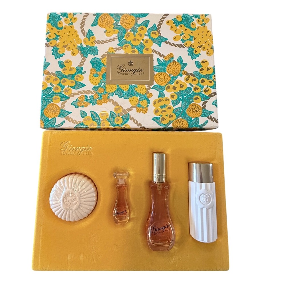 Vintage Giorgio Beverly Hills Fragrance Gift Set Cologne Mini Soap Body Cream